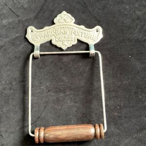 St. Pancreas Vintage Style Brass Toilet Paper Holder with Wooden Handle NEW